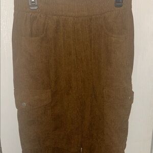 Brown Corduroy pants. Baggy fit